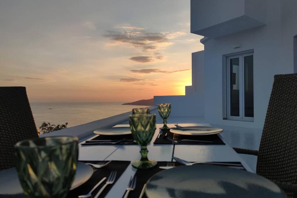 Eolia luxury suites Andros Batsíon Exterior foto