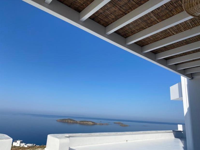 Eolia luxury suites Andros Batsíon Exterior foto